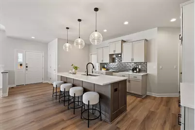 880 S Verona Cir #27, Grafton, WI 53024 - Photo 5