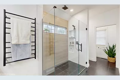 425  Maple Ln, Williams Bay, WI 53191 - Photo 17