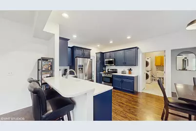 425  Maple Ln, Williams Bay, WI 53191 - Photo 9