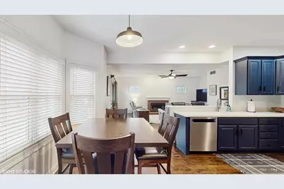 425  Maple Ln, Williams Bay, WI 53191 - Photo 7