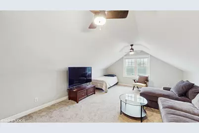 425  Maple Ln, Williams Bay, WI 53191 - Photo 23