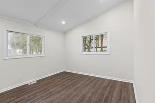 560 Free Church Dr, Williams Bay, WI 53191 - Photo 13