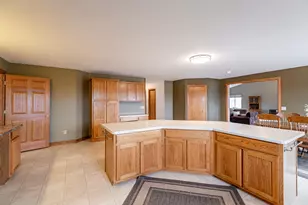 34506 Pleasant Point Dr, Homer, MN 55987 - Photo 11