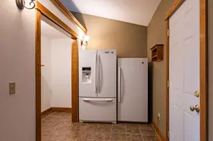 34506 Pleasant Point Dr, Homer, MN 55987 - Photo 37