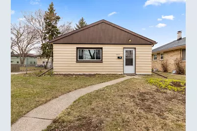 5833 N 75th St, Milwaukee, WI 53218 - Photo 1