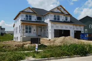 711 Kohlwey Dr, Grafton, WI 53024 - Photo 3