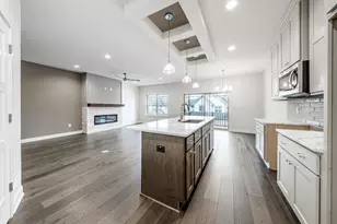 165 Aerie Cir, Brookfield, WI 53045 - Photo 9