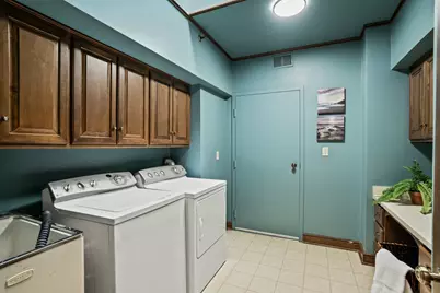 320 E Buffalo St #900, Milwaukee, WI 53202 - Photo 43