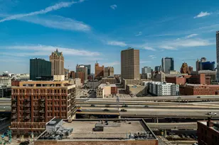 320 E Buffalo St, Milwaukee, WI 53202 - Photo 91