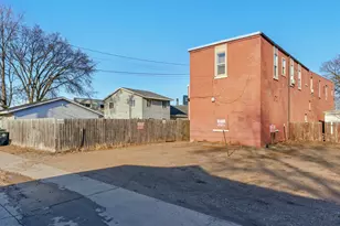 1711 George St, La Crosse, WI 54603 - Photo 3