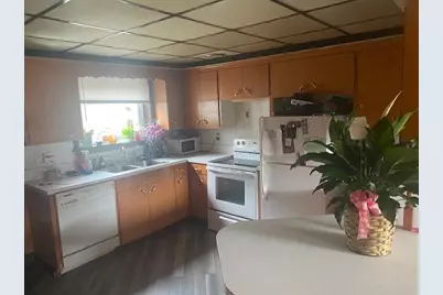 1820  East St, Two Rivers, WI 54241 - Photo 5