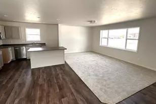 1048 McNish Ct, Sheboygan Falls, WI 53085 - Photo 3