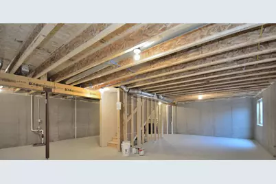 1299  Arrowood Cir, Oconomowoc, WI 53066 - Photo 35