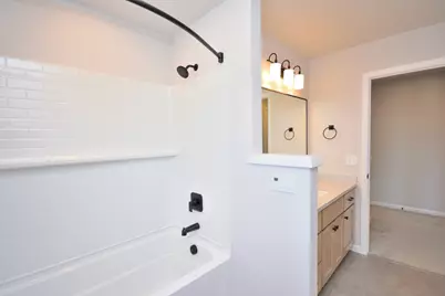 1299  Arrowood Cir, Oconomowoc, WI 53066 - Photo 33