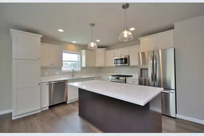 710  5 Mile Rd, Racine, WI 53402 - Photo 9