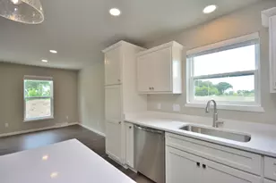 710 5 Mile Rd, Racine, WI 53402 - Photo 9