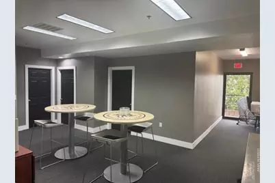 11225 W Bluemound Rd, Wauwatosa, WI 53226 - Photo 11