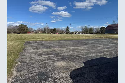 7626 W Donges Bay Rd, Mequon, WI 53097 - Photo 1