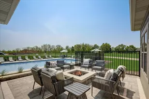 N28W25285 Madeline Blvd, Pewaukee, WI 53072 - Photo 47