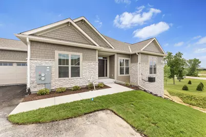 N28W25285  Madeline Blvd #-A Bldg 14 Unit 52, Pewaukee, WI 53072 - Photo 1