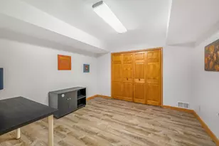 20615 31st St, Paris, WI 53104 - Photo 27