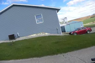 W2584 Oak Lawn Rd, Rubicon, WI 53059 - Photo 5