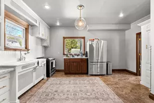 2409 Washington St, Two Rivers, WI 54241 - Photo 19