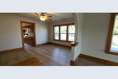 4620  Taylor Ave, Racine, WI 53405 - Photo 7