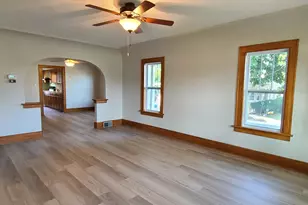 4620 Taylor Ave, Racine, WI 53405 - Photo 5