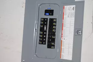 1631 W Custer Ave, Milwaukee, WI 53209 - Photo 11