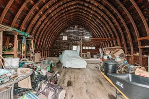 15555 Esser Ct, Brookfield, WI 53005 - Photo 5