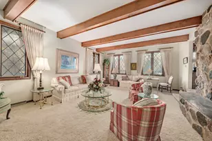 15555 Esser Ct, Brookfield, WI 53005 - Photo 17