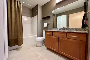 106 W Seeboth St, Milwaukee, WI 53204 - Photo 9