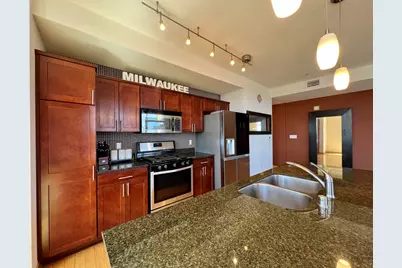 106 W Seeboth St #503, Milwaukee, WI 53204 - Photo 5