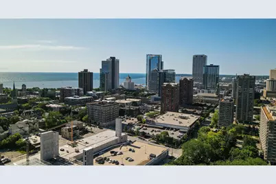 1325 N Van Buren St #308, Milwaukee, WI 53202 - Photo 41