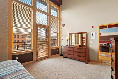 1325 N Van Buren St #308, Milwaukee, WI 53202 - Photo 15