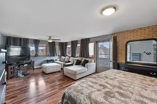 8915 W Becher St, West Allis, WI 53227 - Photo 3