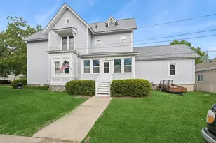 1128 Wisconsin St, Lake Geneva, WI 53147 - Photo 11