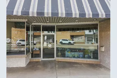 9 S Wisconsin St, Elkhorn, WI 53121 - Photo 5