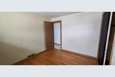 2905 S 18th St, Sheboygan, WI 53081 - Photo 13