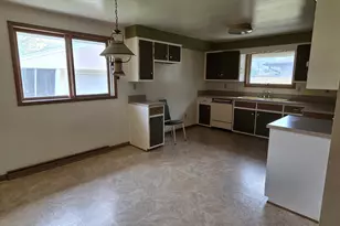 2905 S 18th St, Sheboygan, WI 53081 - Photo 3