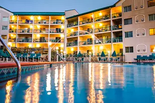 111 Center St, Lake Geneva, WI 53147 - Photo 1