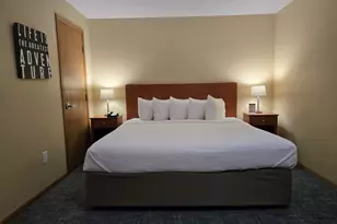 111 Center St, Lake Geneva, WI 53147 - Photo 9