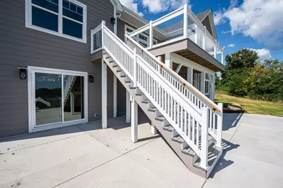 W253N5598  Crescent Hill Dr, Sussex, WI 53089 - Photo 7