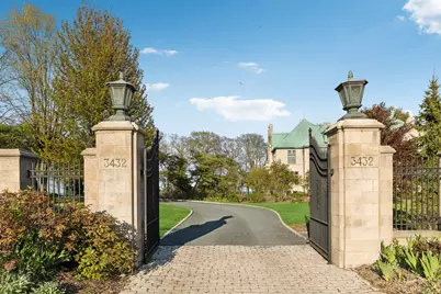 3432 N Lake Dr, Milwaukee, WI 53211 - Photo 3