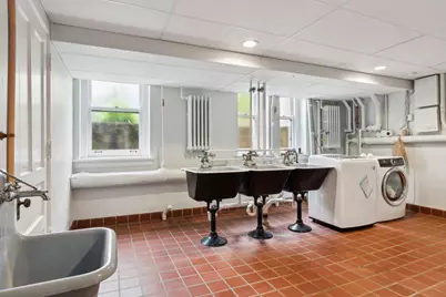 3432 N Lake Dr, Milwaukee, WI 53211 - Photo 51