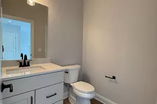 W215N4855 Kathleen Dr, Menomonee Falls, WI 53051 - Photo 11