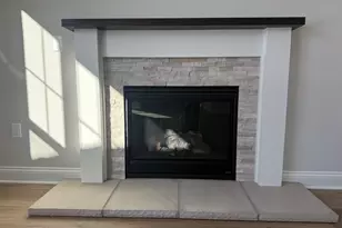 W215N4855 Kathleen Dr, Menomonee Falls, WI 53051 - Photo 9