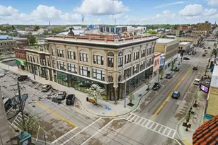 804 Jay St, Manitowoc, WI 54220 - Photo 1