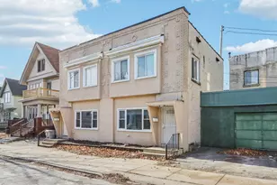 1337 N 43rd St, Milwaukee, WI 53208 - Photo 17